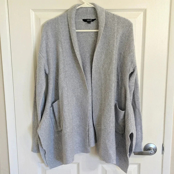 Simply Vera Vera Wang Ribbed Cardigan | Color Heather Gray | Size M - Picture 2 of 6